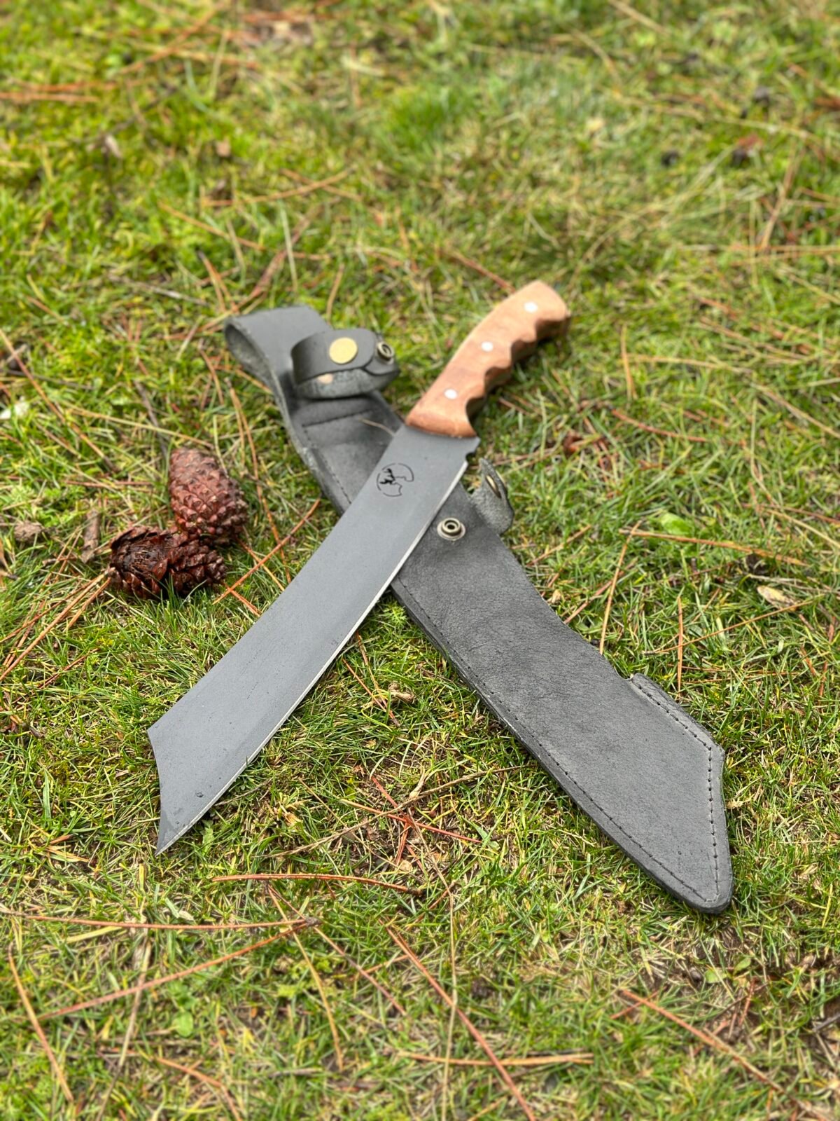 Karbon Çelik Kamp & Av Bıçağı - 1001 - Görsel 2