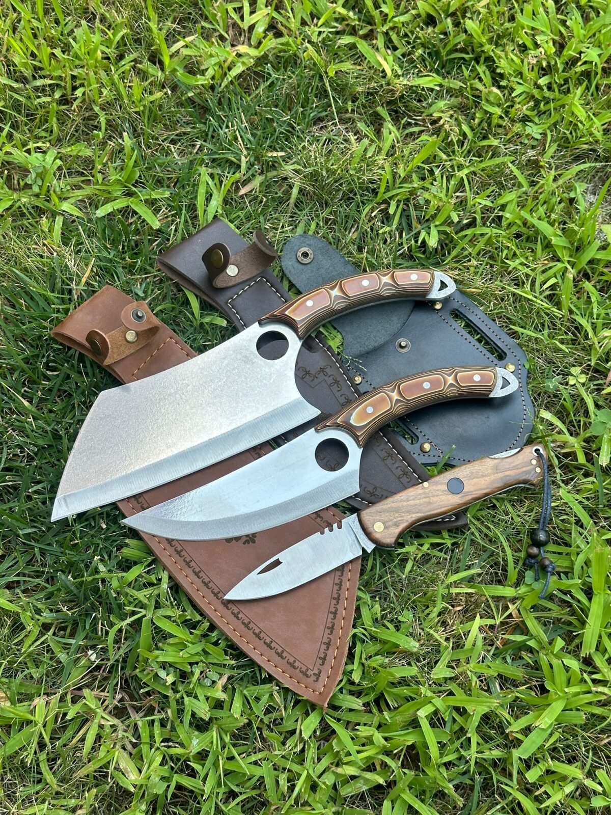 WhatsApp Image 2024-08-18 at 14.26.03 Verzalit Kabza Almazan Şef Bıçağı – Verzalit Kabza Şef Bıçağı – Sırttan Kilitli Yaylı Çakı - Görsel 3