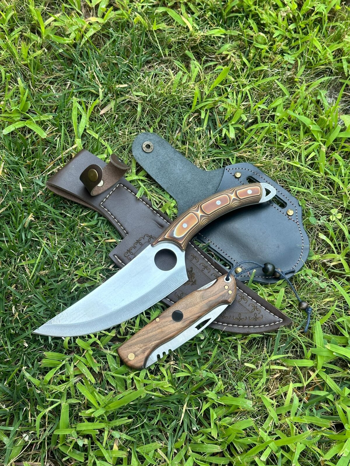 WhatsApp Image 2024-08-18 at 14.26.06 Verzalit Kabza Şef Bıçağı - Sırttan Kilitli Yaylı Çakı - Görsel 2